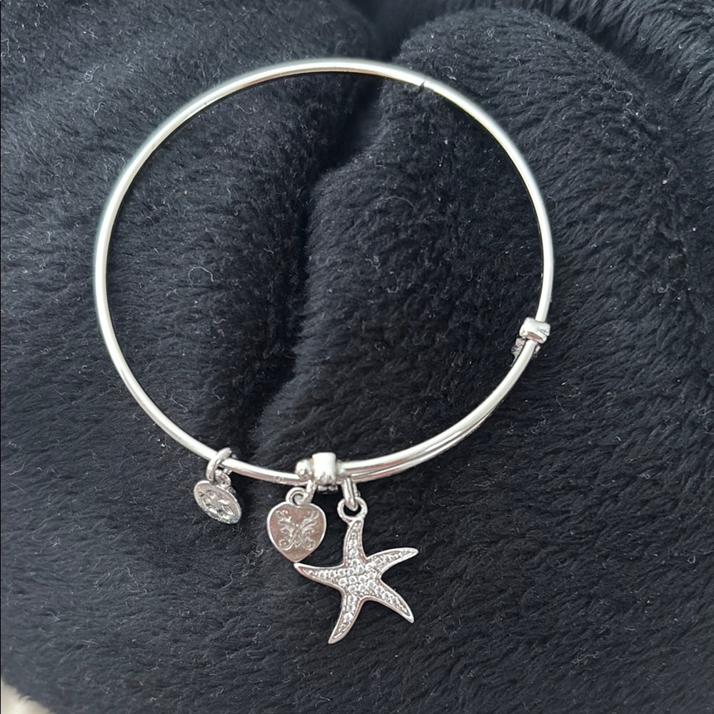 Silver Starfish Charm Bracelet - Picture 2 of 4